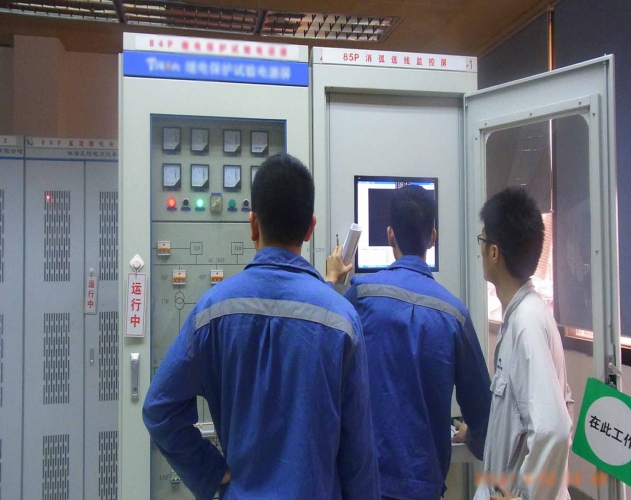 南网广东湛江110KV廉江变电站NZJL-1监控录波屏